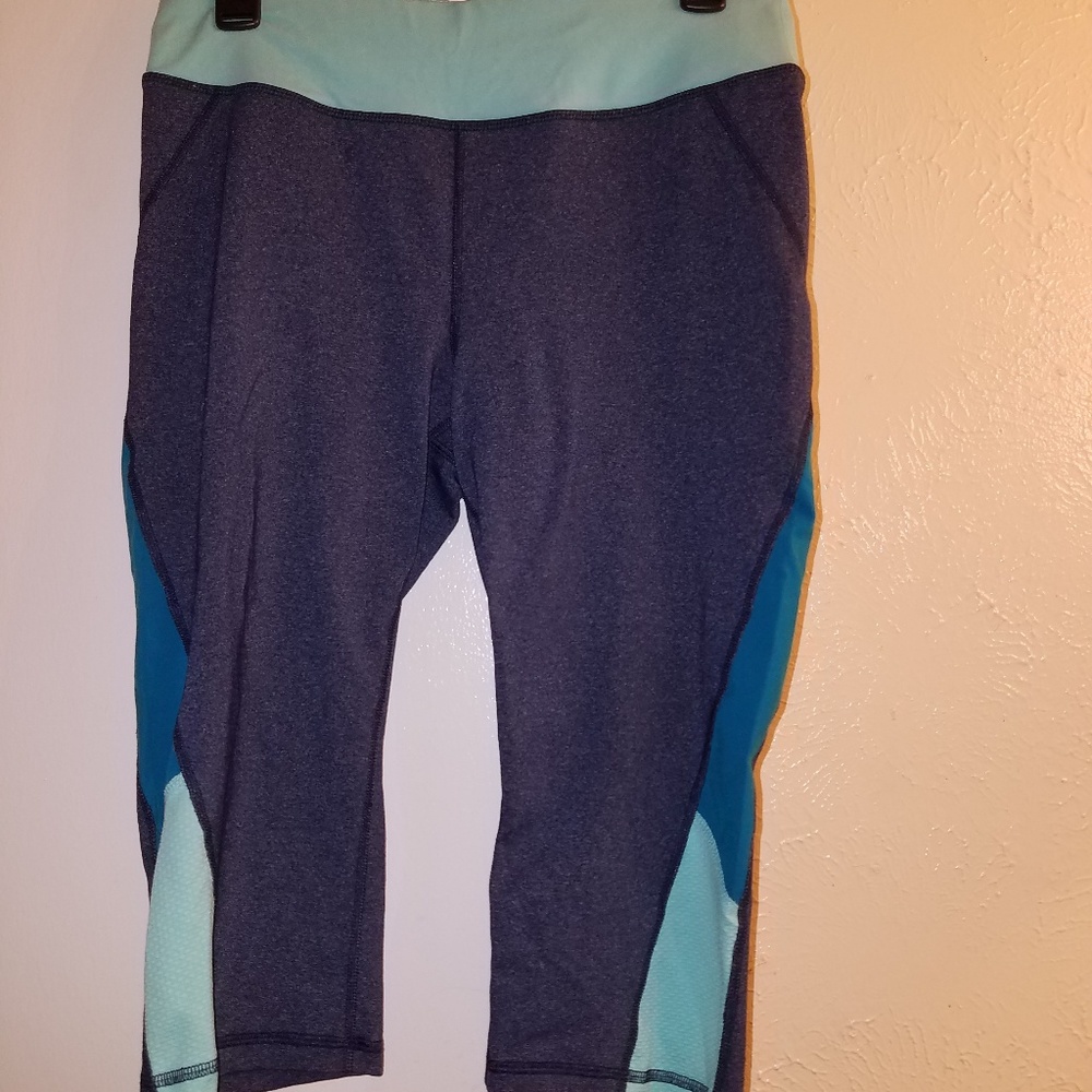 Capricorn exercise pants